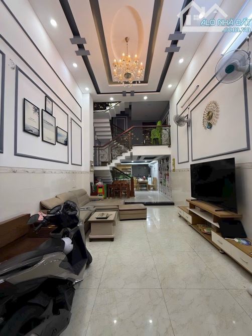 Nhà đẹp Gò Vấp-Hẻm ô tô 7M-Tiện KD-Sát MT Lê Đức Thọ-P15-85m2-4,5x19-4tầng-4PN - 1