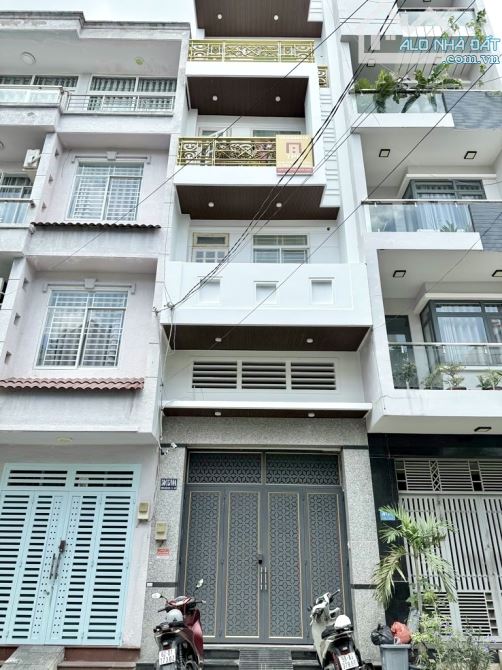 BÁN TÒA CHDV - 6 TẦNG - 20 PHÒNG - NGAY ĐH VĂN LANG - ĐƯỜNG 10M - Doanh Thu CAO - 1