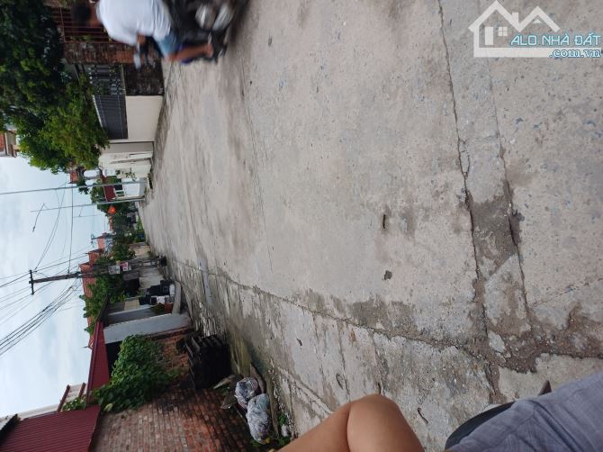 Bán  50m2 đất  văn  giang  _ Hưng Yên _ ôtô  7 chỗ  vào  tận  đất - 1
