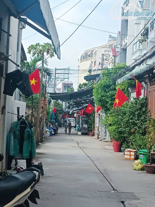 Nhà 6️⃣🧄5️⃣ Lê Đình Cẩn Lô Góc có gì khác…. -Tân Tạo-Bình Tân- - 1