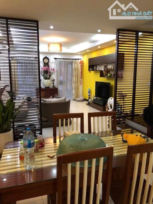 Bán nhà Đốc Ngữ, ô tô tránh đỗ, 2 thoáng, kinh doanh đỉnh, 60m2 20.9 tỷ - 1