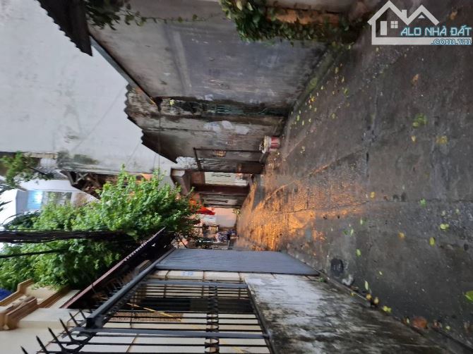 Đất hiếm Trần Cung , 53m2 chỉ 12 tỷ, mặt ngõ thông, ô tô, kinh doanh, sát KDT Nam Cường - 1