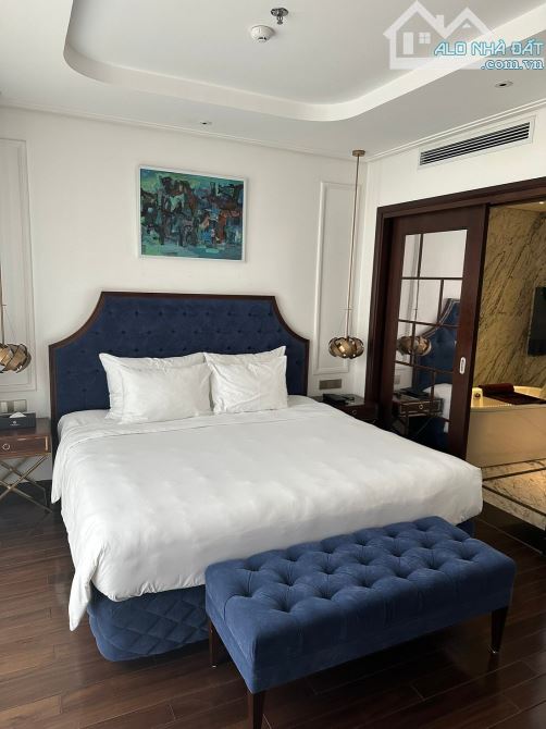 Chủ vay Bank 200 Tỷ- Khách sạn Mặt Phố Nhà Chung - 350m2 - MT 12m - 328 tỷ - DT 6 tỷ/tháng