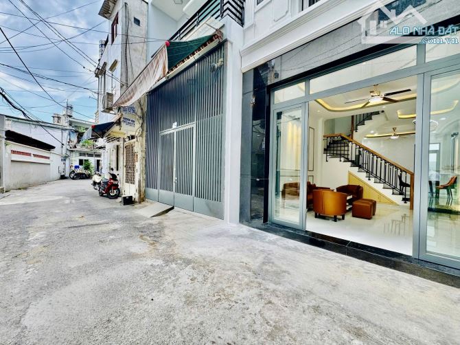 4.3❌13m, NHÀ BÁN 4 TẦNG, HẺM XE HƠI, 1/ NGUYỄN VĂN NGHI, P7 GV, 8 TỶ HƠN TL - 13