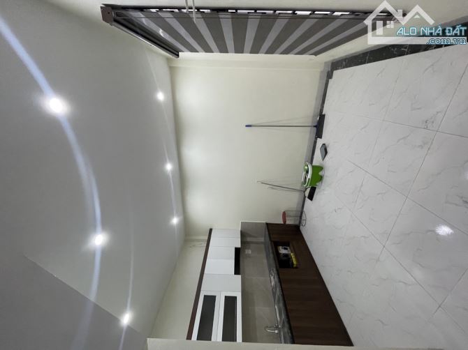 *Đầu Ngõ Phố Trạm-135m Thổ cư x 4 Tầng Xây Tâm huyết - Kinh Doanh - Ô Tô Đỗ-Tương Lai đỉnh - 13