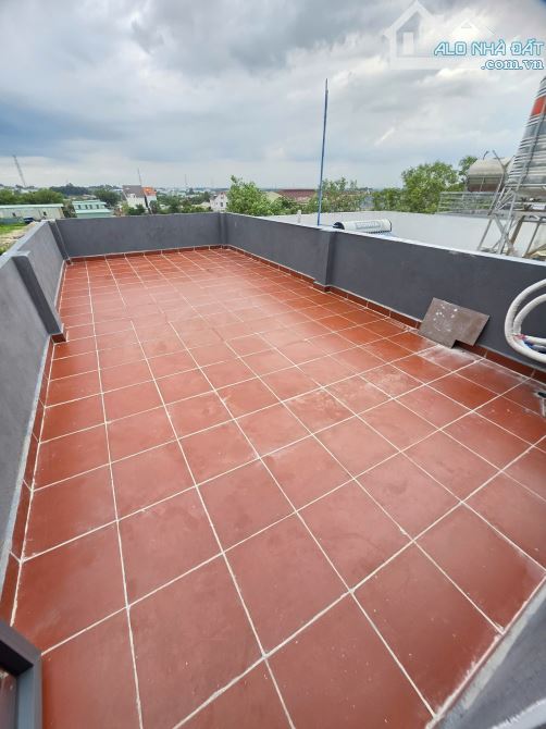 Bán nhà full nội thất, gần chợ Phú Phong,KDC p.Bình Chuẩn, Tp.Thuận An chỉ 4,1 tỷ TL M6819 - 19