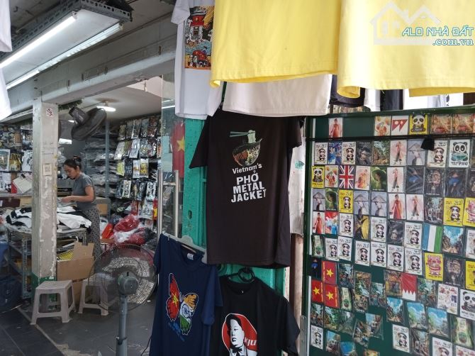 Bán nhà Mặt Phố Hàng Bông, 150m ra Hồ Gươm, 330m2x Mặt tiền 11.5m - Giá Siêu Đầu tư 263 Tỷ