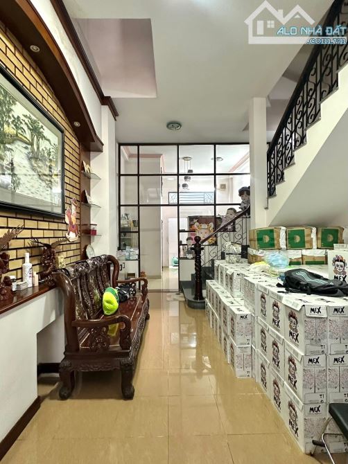 4TẦNG - 80M2 KHU VIP HXT D2 - 🚗NGỦ NHÀ - NHỈNH 17 T.Ỷ - 2