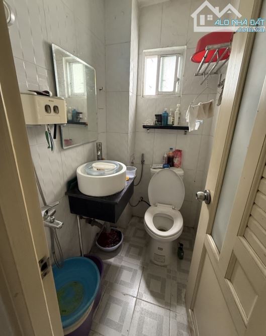 MẶT TIỀN PHÚ NHUẬN - KINH DOANH ĐỈNH - 4 TẦNG HOÀN CÔNG ĐỦ - DTSD GẦN 70M2 - CHỈ  HƠN 6 🧄 - 2