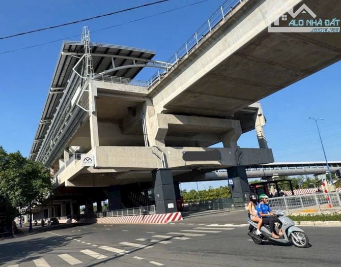 NGỘP-DÀNH CHO KHÁCH HÀNG ĐẦU TƯ QUAN TÂM DÒNG TIỀN-DÃY TRỌ 9 PHÒNG-214m2 GIÁ CHỈ 7,6 tỷ - 2