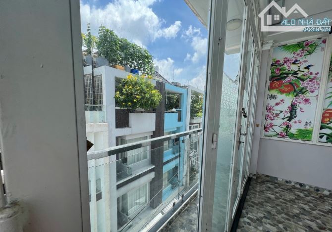 Cho thuê nhà hxh 6m phú thọ hòa, quận tân phú, dt 4 x 13m, nhà 3 lầu, 4pn 4wc - 2
