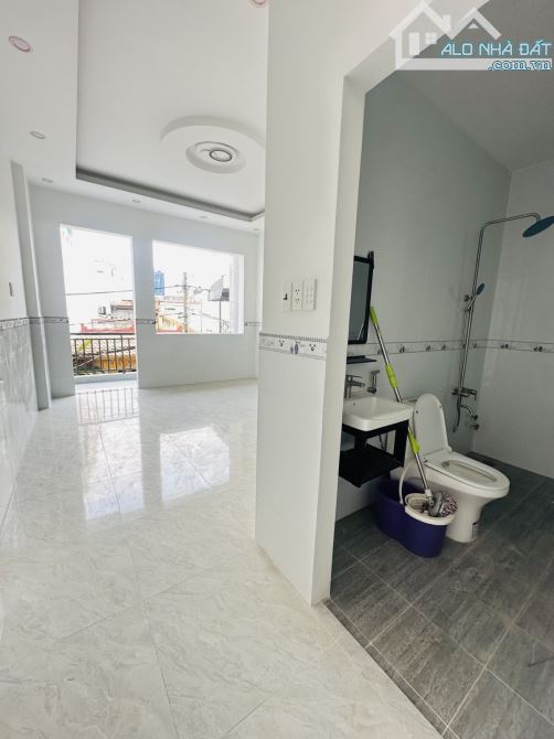 Bán nhà hẻm ô tô văn cao diện tích 60m2 3 lầu giá chỉ 6tỷ350 - 2