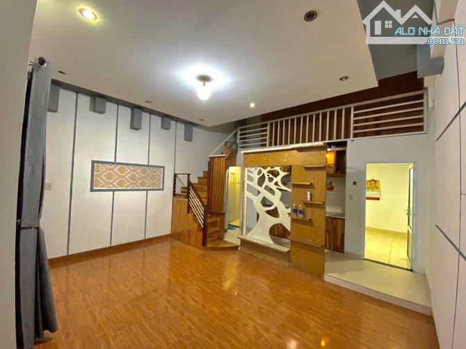 Nhà gác lững ngay cạnh Làng Đại Học Huế giá rẻ - 2