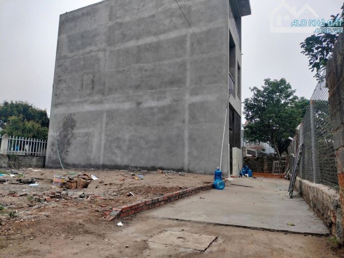 Cc cần bán DT: 58,3m full ONT đối diện trường học C2 mỹ lương giá 1x ti - 2