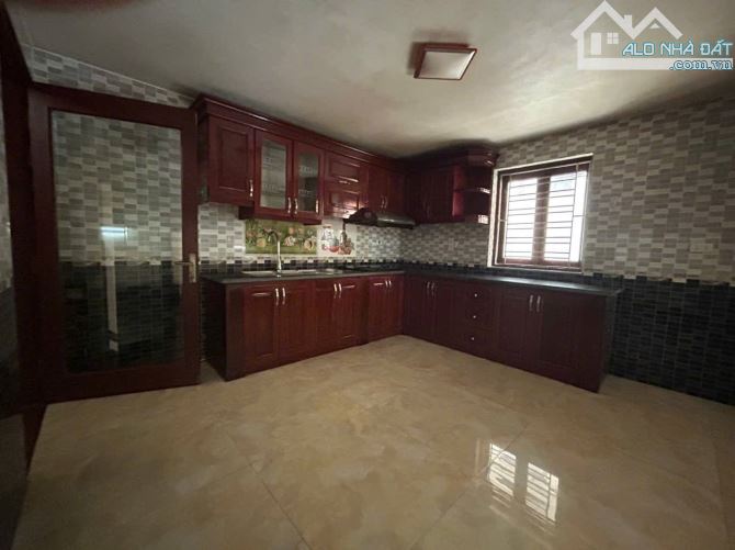 Chủ gửi bán nhà 120m², mt10m, 3T, 4N, 8.7 tỷ, đủ công năng, Vân Hà, Đông Anh, - 2