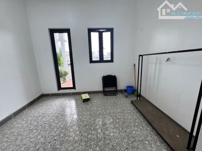 VĨNH HƯNG – LĨNH NAM, 41m x 6.X TỶ, NGÕ Ô TÔ ĐỖ CỔNG, CĐT UY TÍN NHẤT KHU VỰC, SÂN RỘNG. - 2