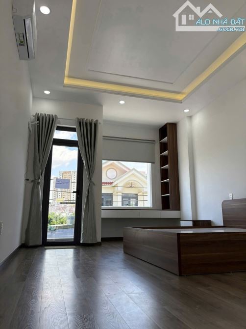 CHỐT LÀ LỜI!!! CHDV RẺ NHẤT QUẬN 3 – CĂN GÓC 3 MẶT TIỀN– 5 TẦNG MỚI – CHỈ 10 TỶ - 2
