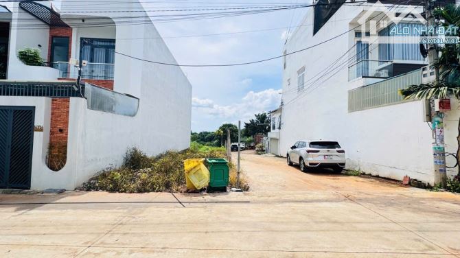 LÔ ĐẤT FULL THỔ CƯ GÓC 2 MẶT TIỀN HẺM ĐỖ XUÂN HỢP - PHƯỜNG TÂN LỢI - 2