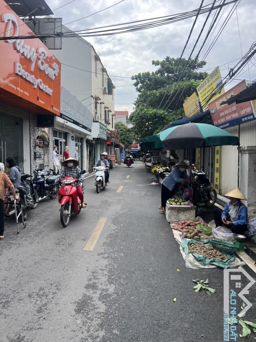 50M2 CỰC HIẾM ĐẤT  KINH DOANH MÊ LINH TẠI CHỢ, Ô TÔ 7 CHỖ TRÁNH - FULL THỔ CƯ ! - 2