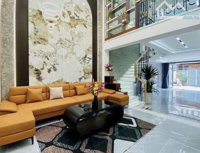 BÁN GẤP NHÀ HUỲNH MẪN ĐẠT- BÌNH THẠNH GIÁ SIÊU NGỘP GIÁ 6tỷ220/ 70m2 SỔ HỒNG RIÊNG - 2