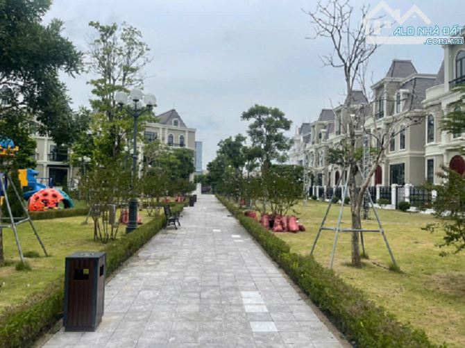 BÁN BT ĐƠN LẬP KITA CIPUTRA, TÂY HỒ, 320M2, 4TẦNG, 4 MẶT THOÁNG, 2 MẶT TIỀN VIE CÔNG VIÊN - 2