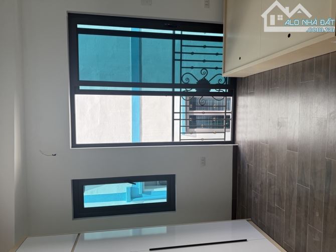 TÂY MỖ - LÔ GÓC - 3 MẶT THOÁNG - 6 TẦNG - FULL NỘI THẤT - NHỈNH 5TỶ - 2