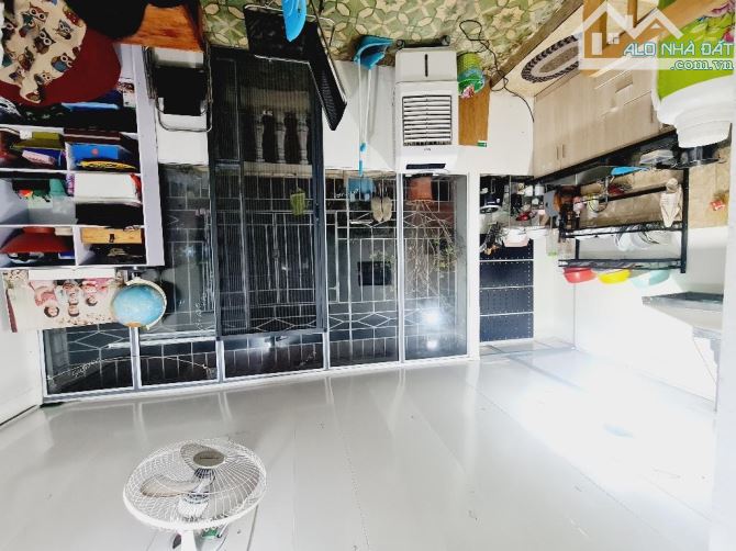 BÁN NHÀ PHỐ BẠCH MAI 50m2 x 4 Tầng Mt 4,2m 14 tỷ