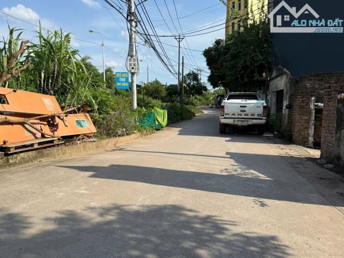 BÁN 70M ĐẤT TRỤC CHÍNH MAI HIÊN ĐÔNG ANH - MẶT 2 Ô TÔ TRÁNH - GIÁ CHỈ 120TR/1M2 - 2
