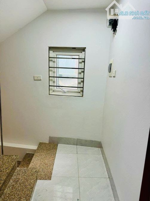 SIÊU VỊ TRÍ TRƯƠNG ĐỊNH – CÁCH PHỐ VÀI BƯỚC –  5 TẦNG -DÒNG TIỀN ỔN ĐỊNH – CHỈ 7.35 - 2