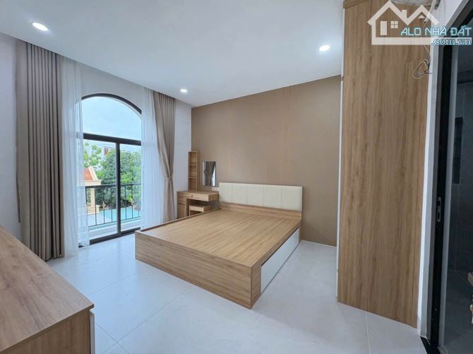 BÁN NHÀ TRƯƠNG CÔNG ĐỊNH 1 TRỆT 2 LẦU 60M2 Ô TÔ NGỦ TRONG NHÀ HẺM RỘNG 5m - 2