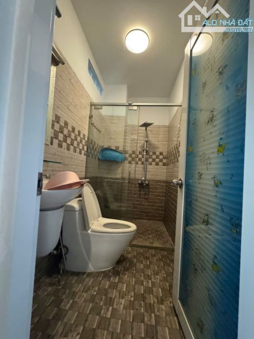 SIÊU PHẨM 4 LẦU – HẺM XE HƠI 6M – NGAY SÂN BAY TÂN SƠN NHẤT – GIÁ CHỐT CỰC MỀM 🆘 - 2