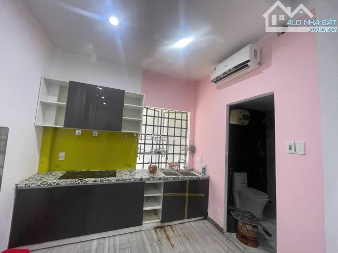 Bán Toà Căn Hộ Khu Phố Hàn, Gần Biển Mỹ Khê, 3 Tầng, 114m2(8x14) Thu 40tr/th chỉ 13.x tỷ - 2