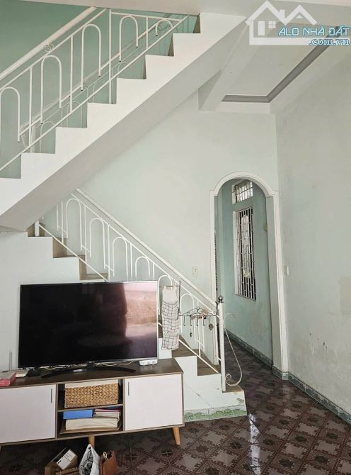 Nhà 2 tầng kiên cố Phan Bội Châu - 2