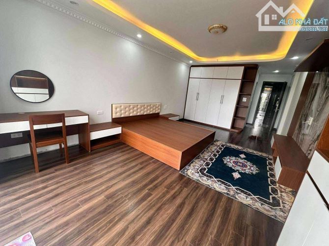 Bán nhà Xuân Đình, DT 40m, MT 4m, lô góc 3 thoáng, ô tô qua cửa, gần bãi gửi xe - 2