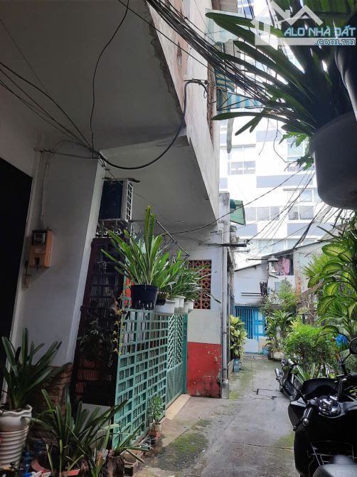 -VÀI BƯỚC THẲNG 1 TRỤC RA MẶT TIỀN - HẺM 3M, ĐƯỜNG  VĨNH VIỄN, 65M2, GIÁ CHỈ 3,5 TỶ - - 2