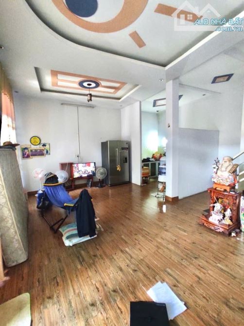 Bán gấp nhà dãy trọ hai mặt hẻm xe hơi thông, dt 118m2 Ngang 7M chỉ 10 tỷ TL - 2