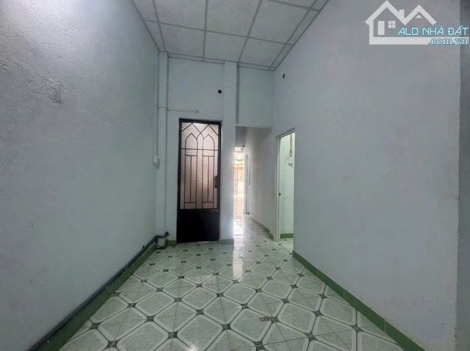 Chủ gửi bán căn nhà cấp 4 xã đại phước đường ba gác khu dân cư đông đúc - 2