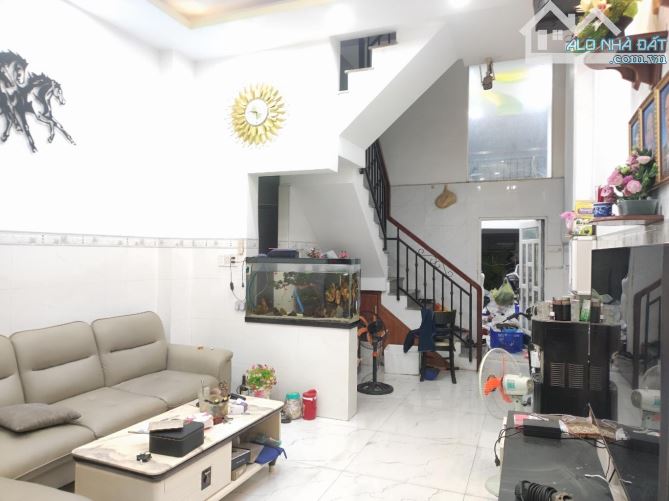 NHÀ ĐẸP 4TẦNG 5PN ĐẸP SANG TRỌNG - SỔ VUÔNG - HẺM XE TẢI TRÁNH NGAY TÂN QUÝ TP - 2