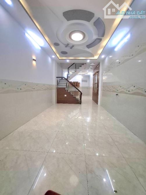 CHỈ HƠN 6 Tỷ - LÊ VĂN QUỚI -80M2 -4 TẦNG -4PN - SHR -  NỞ HẬU -GIÁP TÂN PHÚ - 2