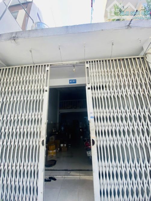 Nhà hẻm ô tô Lạc Long Quân, P.10, Tân Bình, 5.4 tỷ - 2