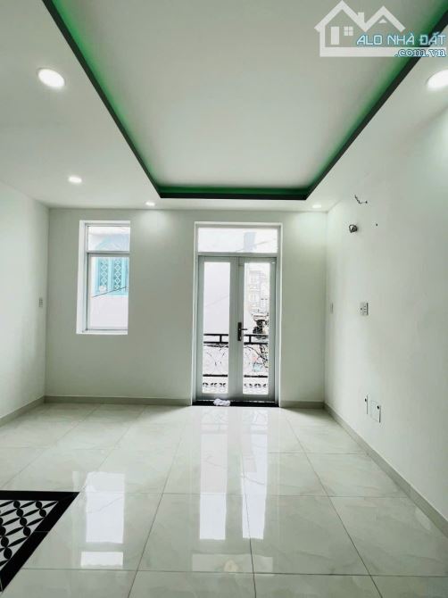 NHÀ ĐẸP THỐNG NHẤT GV - HẺM XE TẢI THÔNG - 61M²(4×15,3) - 3 TẦNG LẦU HƠN 6 TỶ - TẶNG NT - 2