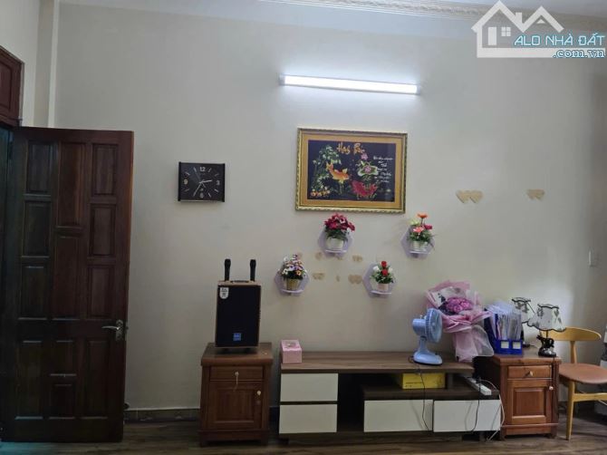 Nhà đẹp 3 tầng khuê Trung Cẩm Lệ 110m2 chỉ hơn 6 tỷ - 2