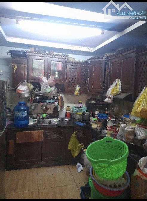 Bán Nhà Trịnh Đình Trọng - Âu Cơ , DT: 4,5m x 24m , 3 Lầu , HXH Thông , Đang Ngộp Bank - 2