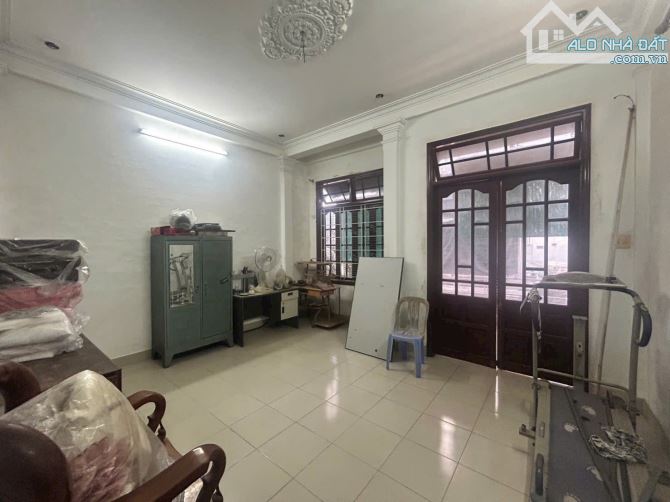 CHO THUÊ NHÀ 4 TẦNG KIỆT TRẦN PHÚ – TP HUẾ - 2