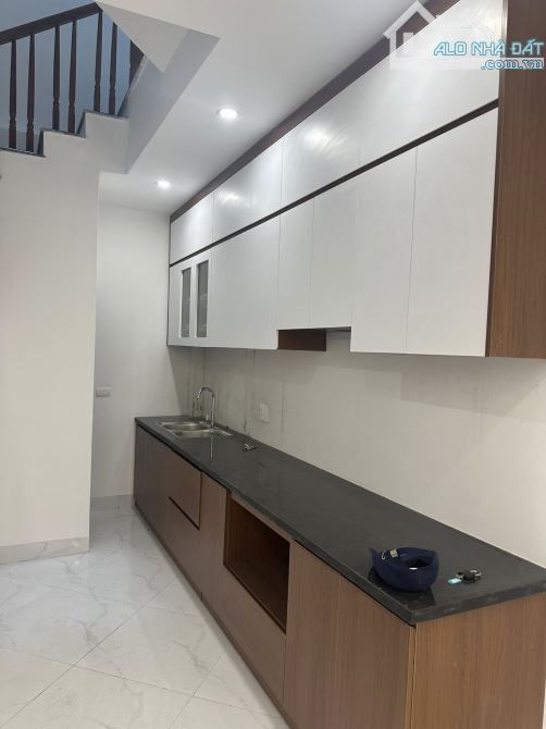 Hot bán căn nhà 4,5 tầng tại Đại Tự đẹp lung linh cách đường oto chỉ 50m - 2