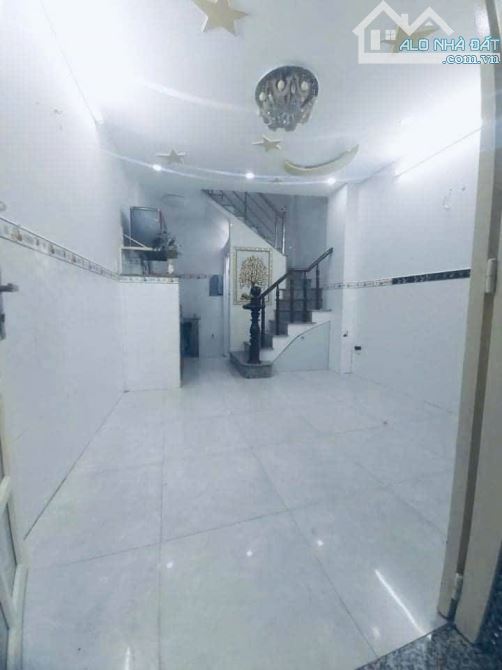 Nhà đẹp 5 tầng (BTCT), Tôn đản, 2,59 tỉ - 2