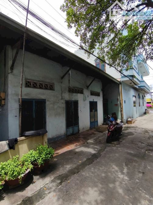 BÁN NHÀ CẤP 4 TRUNG MỸ TÂY QL22 QUẬN 12 GIÁ RẺ 6.2 TỶ  DIỆN TÍCH 114m2 ( 15 x 8 ) full thổ - 2