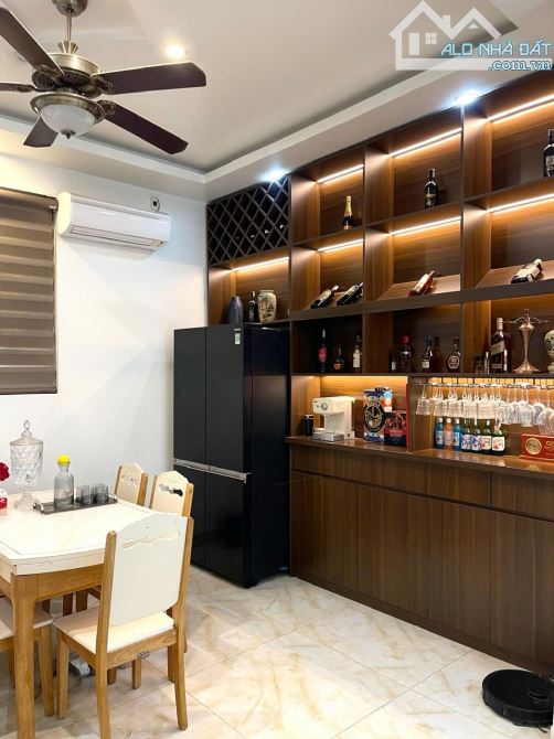Bán nhà 56m2, 4 tầng tại Thư Trung, Đằng Lâm, Hải An. Chỉ 3.6 tỷ - 2