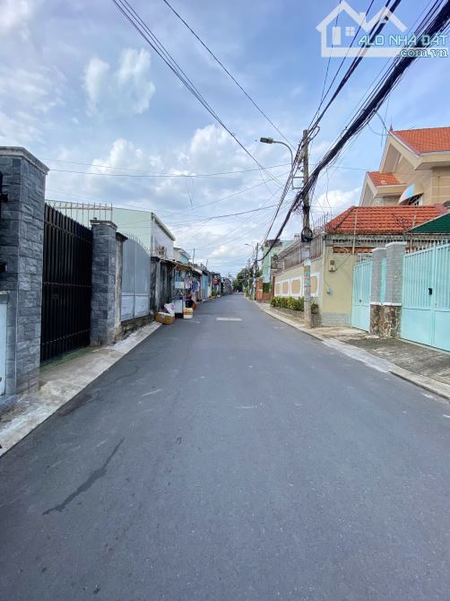 VIP ĐẶNG V BI TRƯỜNG THỌ (202m2) 8,1x25 NỢ HẬU PHONG THUỶ, ĐƯỜNG 10M, HƠN 70TR/M2 THÔI - 2