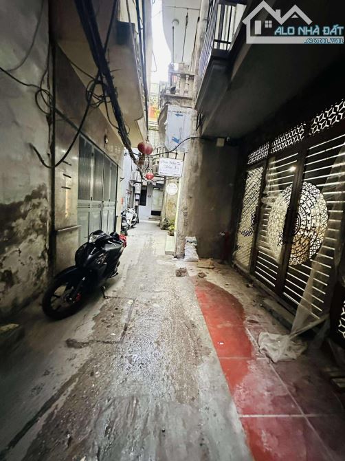 CCMN hàng hiếm Đống Đa, Xã Đàn – 95m² – 18 PKK – Mặt tiền rộng - Dòng tiền tốt – Giá 28 ti - 2